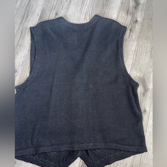Vintage Donnkenny Women’s Sweater Vest Black with Gold Beading Size Large‎ - Picture 6 of 7